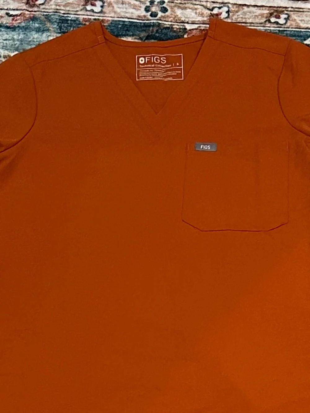 Figs Womens Scrub Set in Terra Cotta - Top & Pants Size Small - Picture 2 of 2